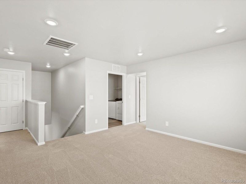 Spacious, unfurnished interior of a new home in Revere at Johnstown, Johnstown (Image 26).