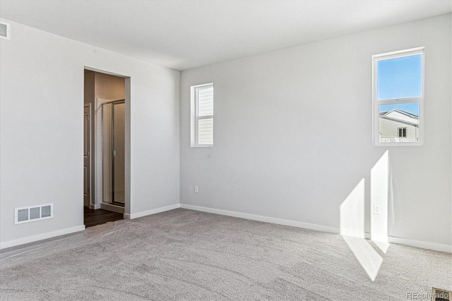 Spacious, unfurnished interior of a new home in Spring Valley Ranch, Elizabeth (Image 13).