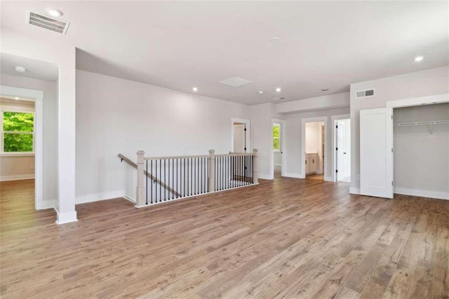Spacious, unfurnished interior of a new home in The Paddocks at Doc Hughes, Buford (Image 17). Spacious, unfurnished interior of a new home in The Paddocks at Doc Hughes, Buford (Image 17).