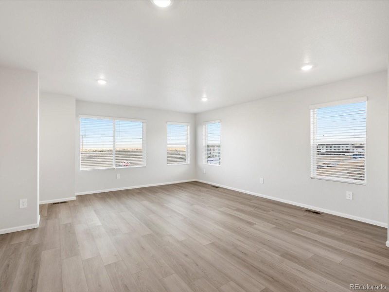 Spacious, unfurnished interior of a new home in Three Hills, Morrison (Image 17). Spacious, unfurnished interior of a new home in Three Hills, Morrison (Image 17).