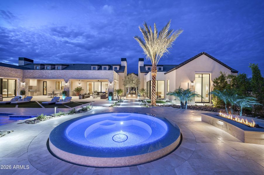 7031 E Paradise Drive-58