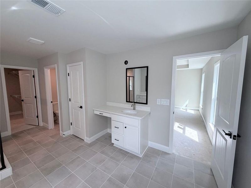 Furnished interior view inside a new home in Governor’s Preserve, Canton (Image 5).