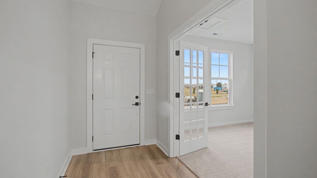 Furnished interior view inside a new home in McClure Farms, Columbia (Image 8).