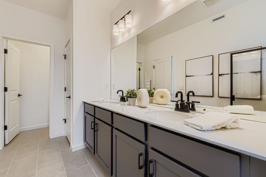 3br New Home in Littleton, CO.  - Slide 23