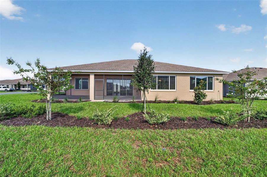Exterior details and patio area of a home in , Ocala (Image 28).