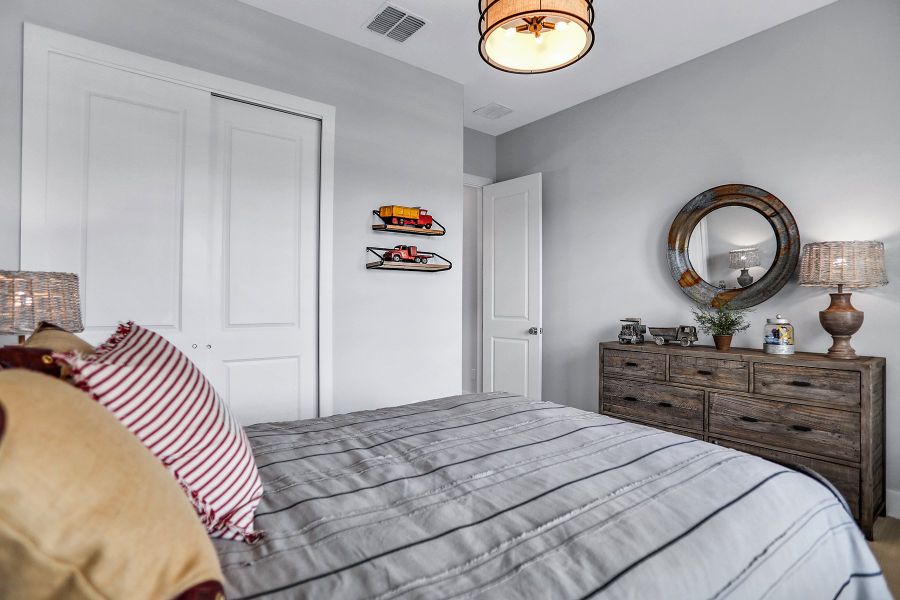 Representative furnished interior of a home built from the Lola - Hidden Creek by MasterCraft Builder Group in SilverLeaf, St. Augustine (Image 24).