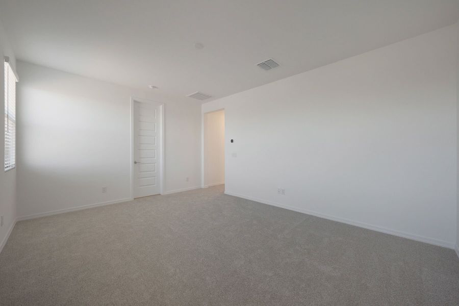 Spacious, unfurnished interior of a new home in Pinnacle at San Tan Heights, San Tan Valley (Image 17). Spacious, unfurnished interior of a new home in Pinnacle at San Tan Heights, San Tan Valley (Image 17).
