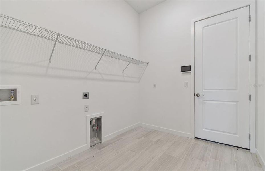Spacious, unfurnished interior of a new home in Riversong, Parrish (Image 18).