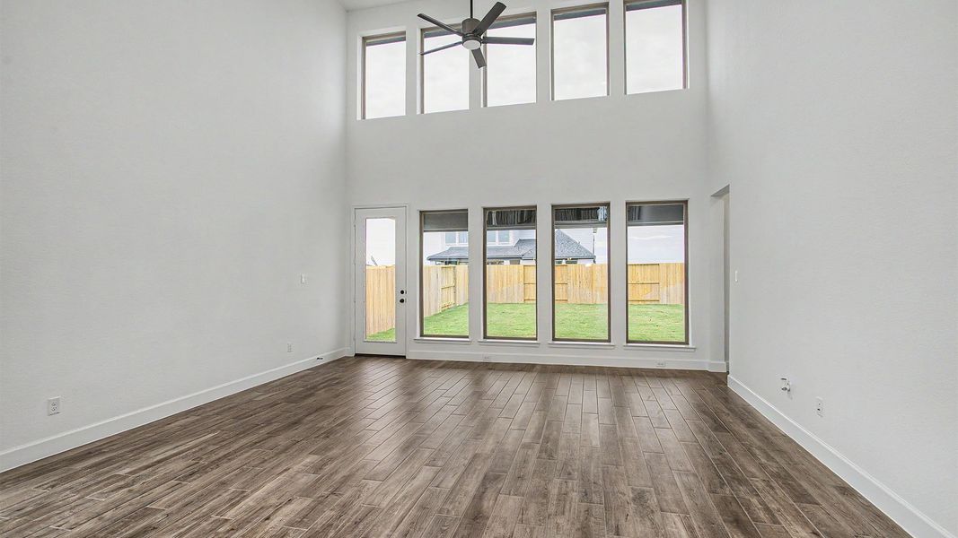 Spacious, unfurnished interior of a new home in Revera, Richmond (Image 9).