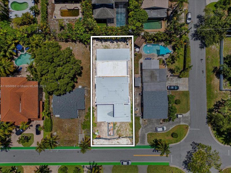 Furnished interior view inside a new home in , Boca Raton (Image 4).