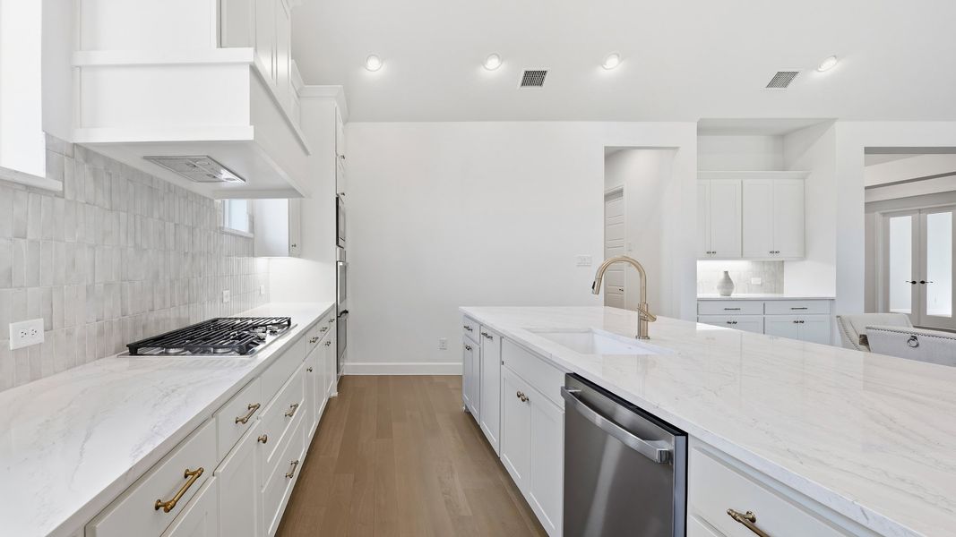 Furnished interior view inside a new home in Sweetgrass, Haslet (Image 12).