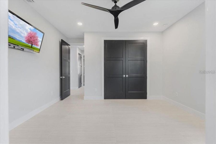 Spacious, unfurnished interior of a new home in , Punta Gorda (Image 42).