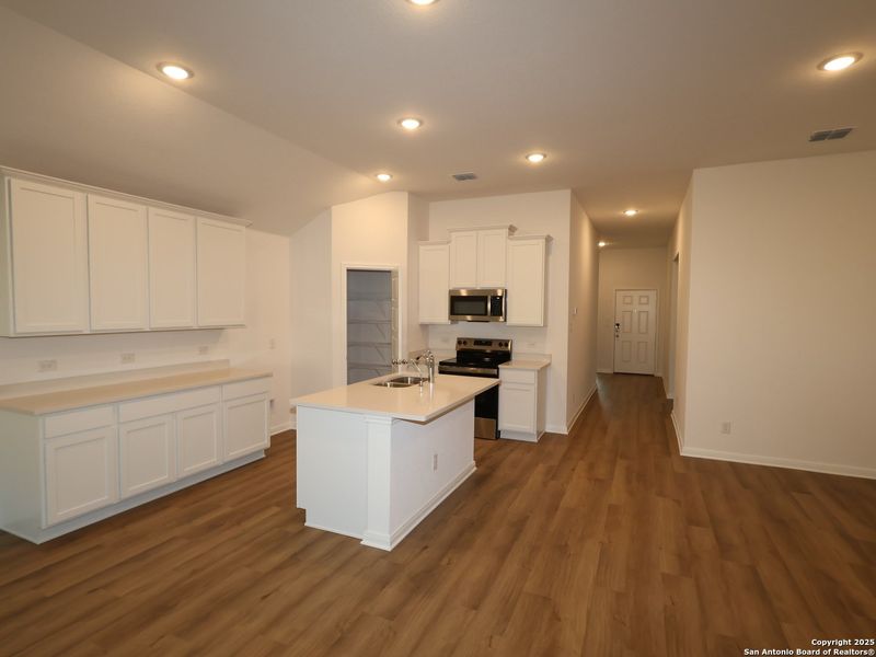 Furnished interior view inside a new home in Greenspoint Heights, Seguin (Image 9).