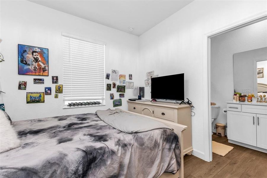 Furnished interior view inside a new home in , Englewood (Image 15).