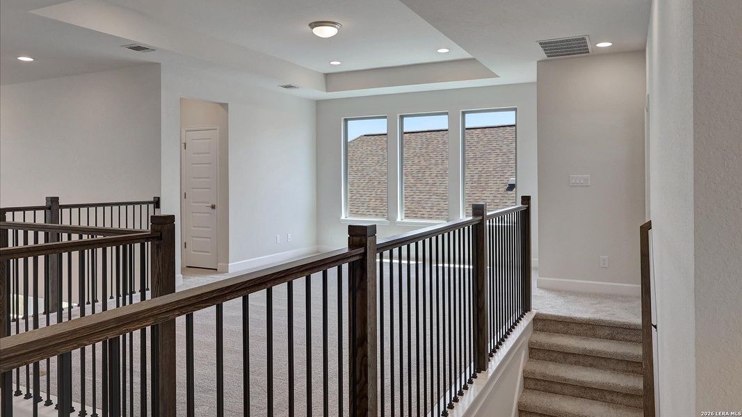 Spacious, unfurnished interior of a new home in Alsatian Oaks, Castroville (Image 19).