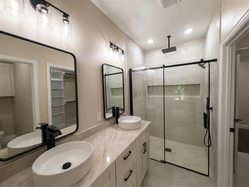 Furnished interior view inside a new home in , Granbury (Image 11). Furnished interior view inside a new home in , Granbury (Image 11).