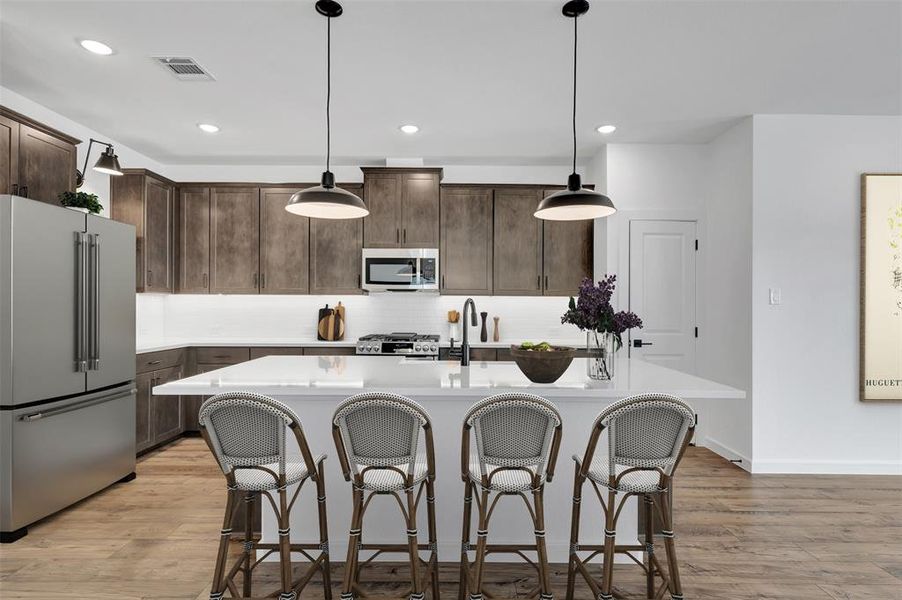 Furnished interior view inside a new home in Rolling Ridge, Van Alstyne (Image 8).