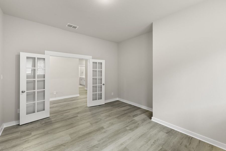 Representative unfurnished interior of a home built from the Hunters Crossing Hickory 2240 by Brohn Homes in Hunters Crossing, Sealy (Image 22). Representative unfurnished interior of a home built from the Hunters Crossing Hickory 2240 by Brohn Homes in Hunters Crossing, Sealy (Image 22).