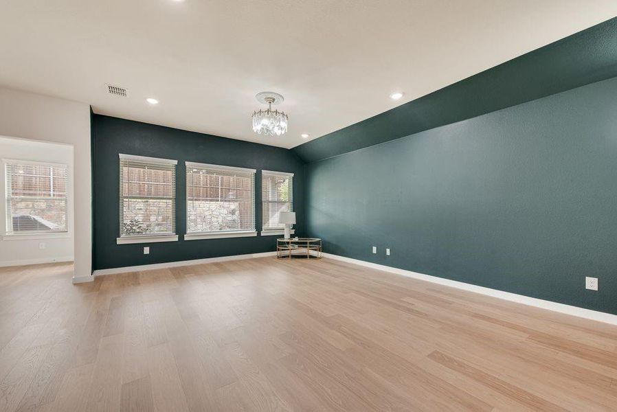 Spacious, unfurnished interior of a new home in Tesoro at Chisholm Trail Ranch, Crowley (Image 22).