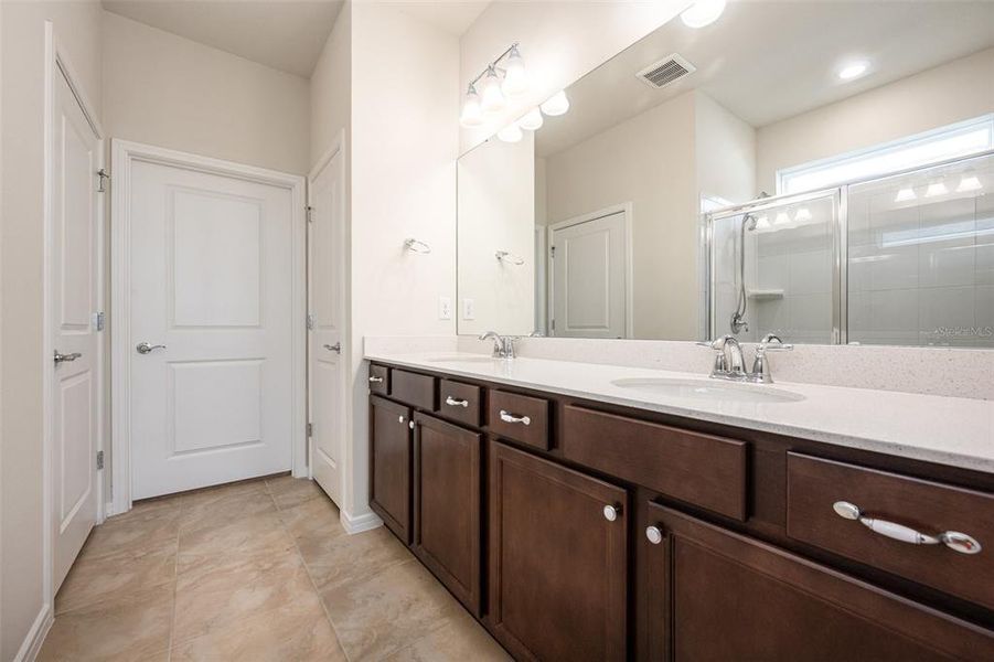 Furnished interior view inside a new home in , St. Cloud (Image 6).