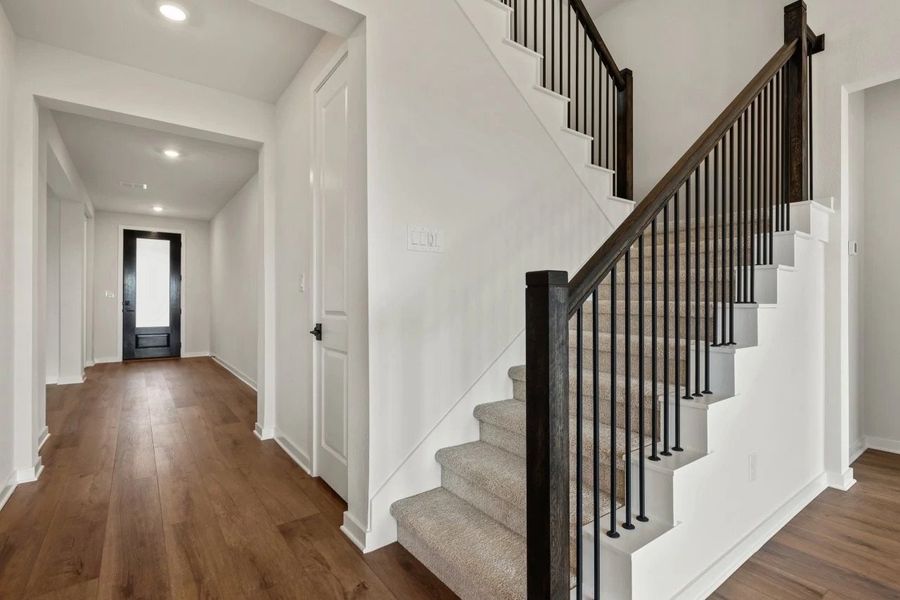 Spacious, unfurnished interior of a new home in The Trails at Carmel, Pflugerville (Image 19). Spacious, unfurnished interior of a new home in The Trails at Carmel, Pflugerville (Image 19).