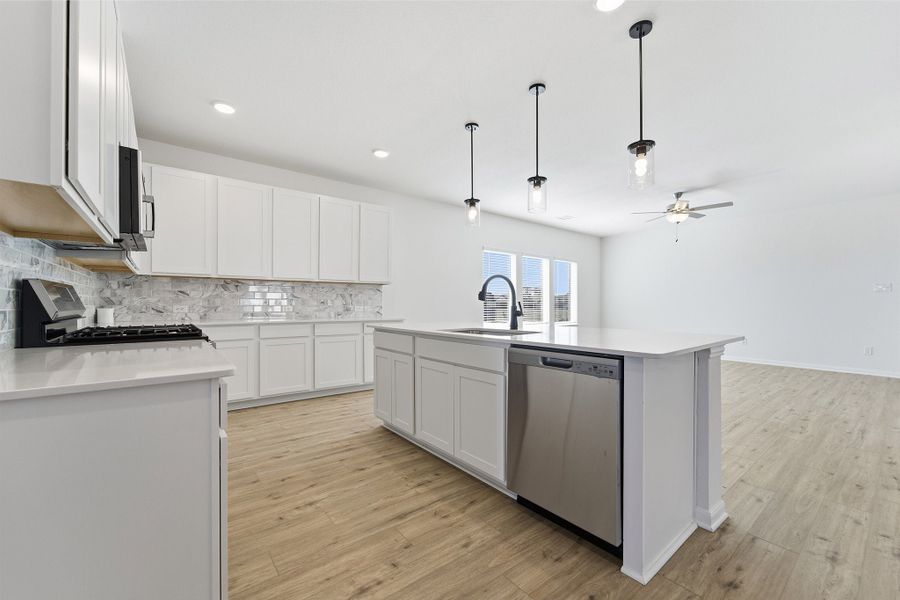 Furnished interior view inside a new home in Pebblebrook, Sherman (Image 9).