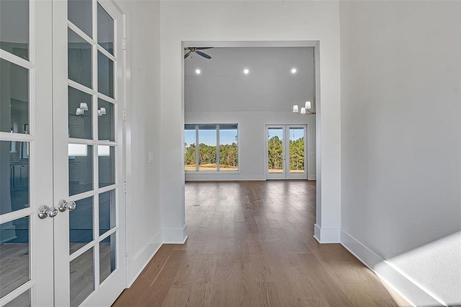Spacious, unfurnished interior of a new home in , Longview (Image 18).