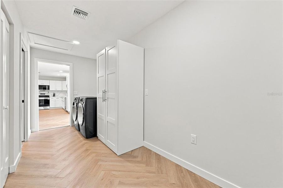 Spacious, unfurnished interior of a new home in , Okeechobee (Image 18). Spacious, unfurnished interior of a new home in , Okeechobee (Image 18).
