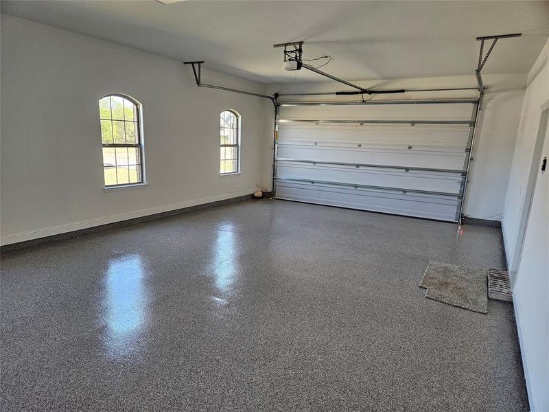 Spacious, unfurnished interior of a new home in , Whitesboro (Image 13).