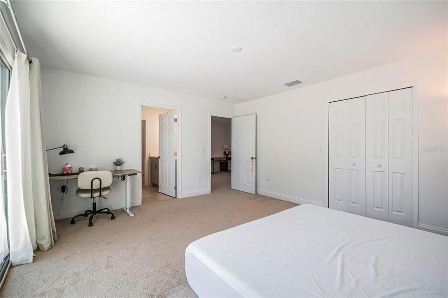 Furnished interior view inside a new home in Blue Diamond , Orlando (Image 34). Furnished interior view inside a new home in Blue Diamond , Orlando (Image 34).