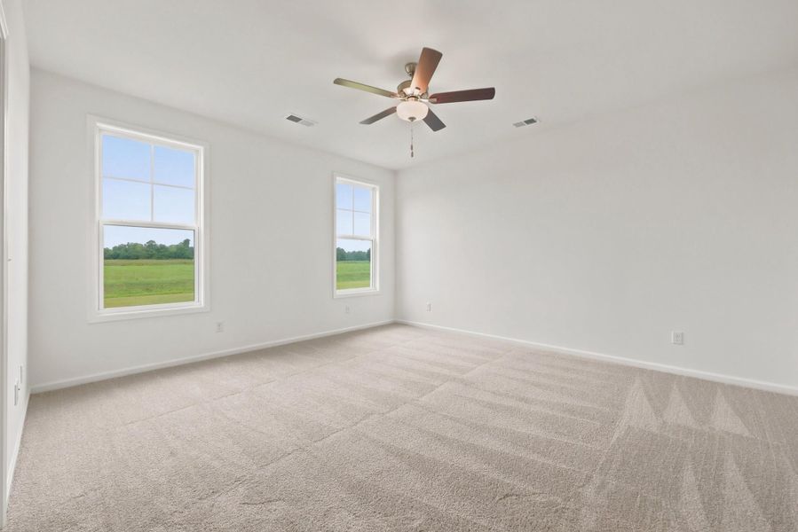 Spacious, unfurnished interior of a new home in Edgefield, Loris (Image 23). Spacious, unfurnished interior of a new home in Edgefield, Loris (Image 23).