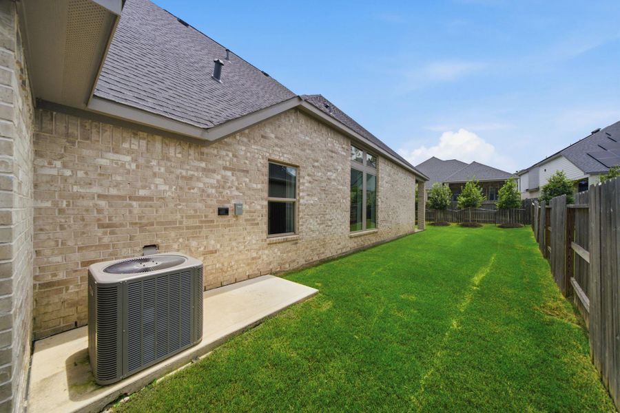 Exterior details and patio area of a home in Audubon 60′, Magnolia (Image 28). Exterior details and patio area of a home in Audubon 60′, Magnolia (Image 28).