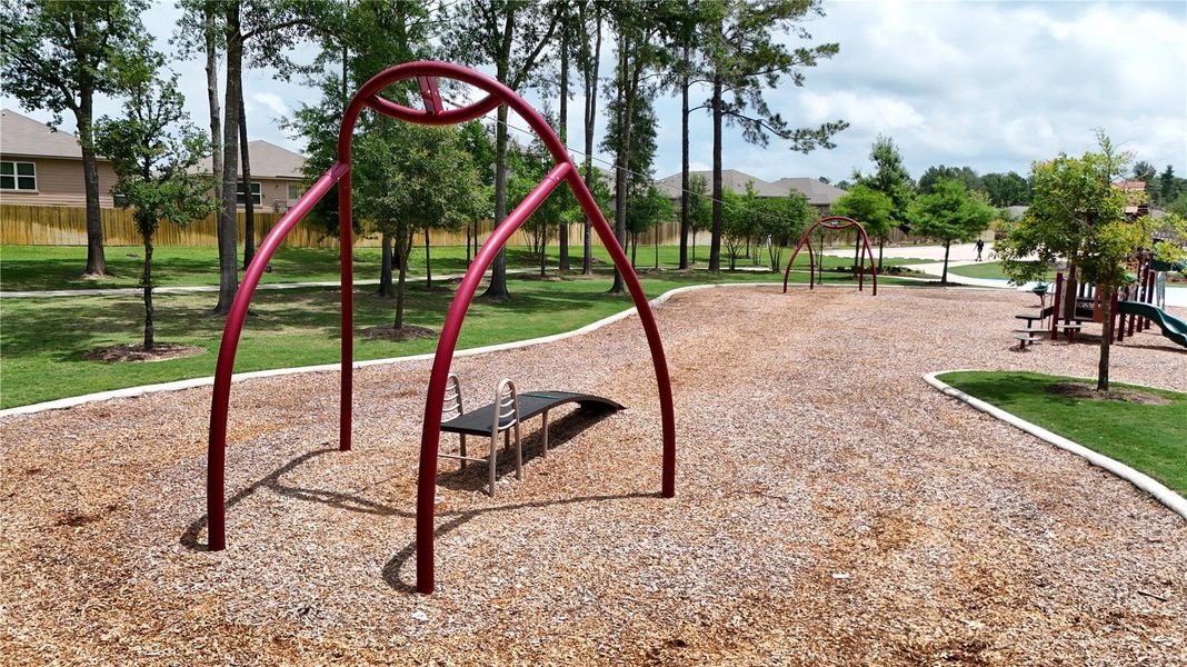 Community amenities in Pinewood Trails, Cleveland (Image 32). Community amenities in Pinewood Trails, Cleveland (Image 32).