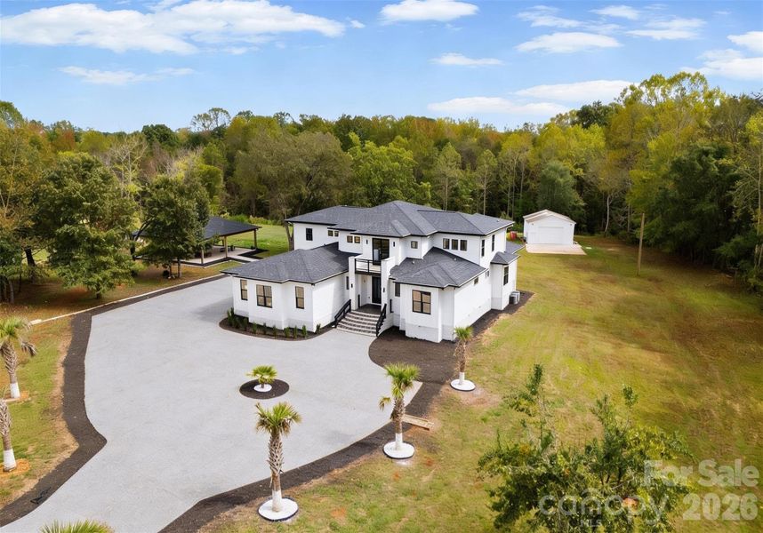 Image 42 of a home in .
