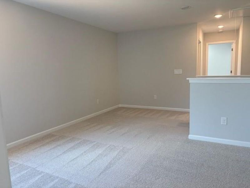 Spacious, unfurnished interior of a new home in Cedar Farms, Winder (Image 12).
