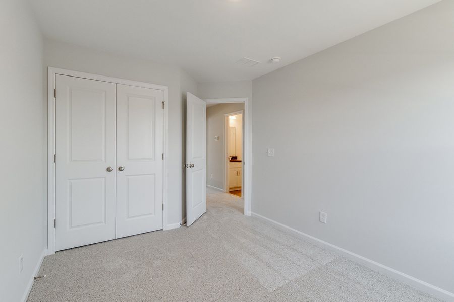 Spacious, unfurnished interior of a new home in Astoria, Columbia (Image 27). Spacious, unfurnished interior of a new home in Astoria, Columbia (Image 27).