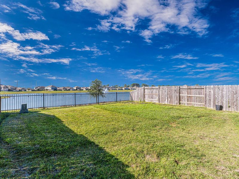 Enjoy your backyard with a great view and no back neighbors! Enjoy your backyard with a great view and no back neighbors!