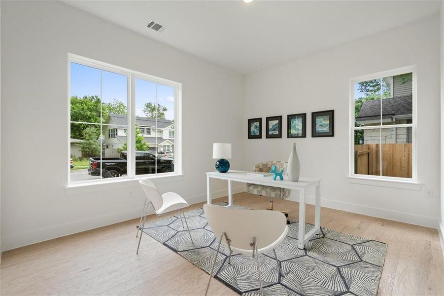 Downstairs study/bedroom