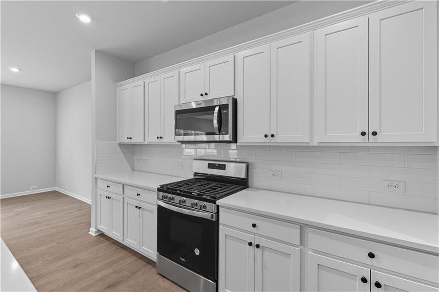 Furnished interior view inside a new home in Meadow Pines, Dallas (Image 9).