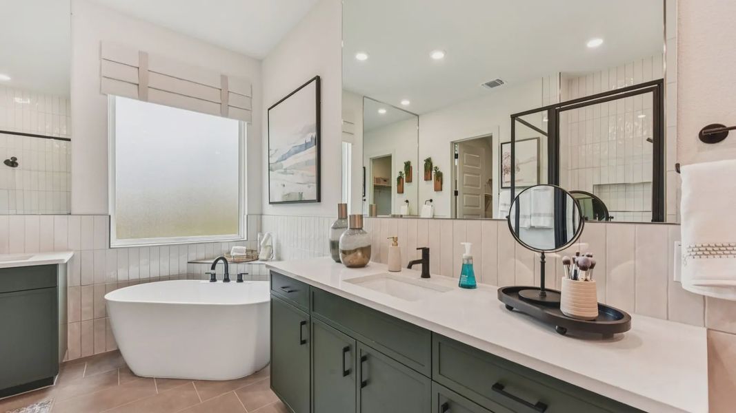 Representative furnished interior of a home built from the Sicily by Chesmar Homes in Crescent Bluff, Georgetown (Image 18). Representative furnished interior of a home built from the Sicily by Chesmar Homes in Crescent Bluff, Georgetown (Image 18).