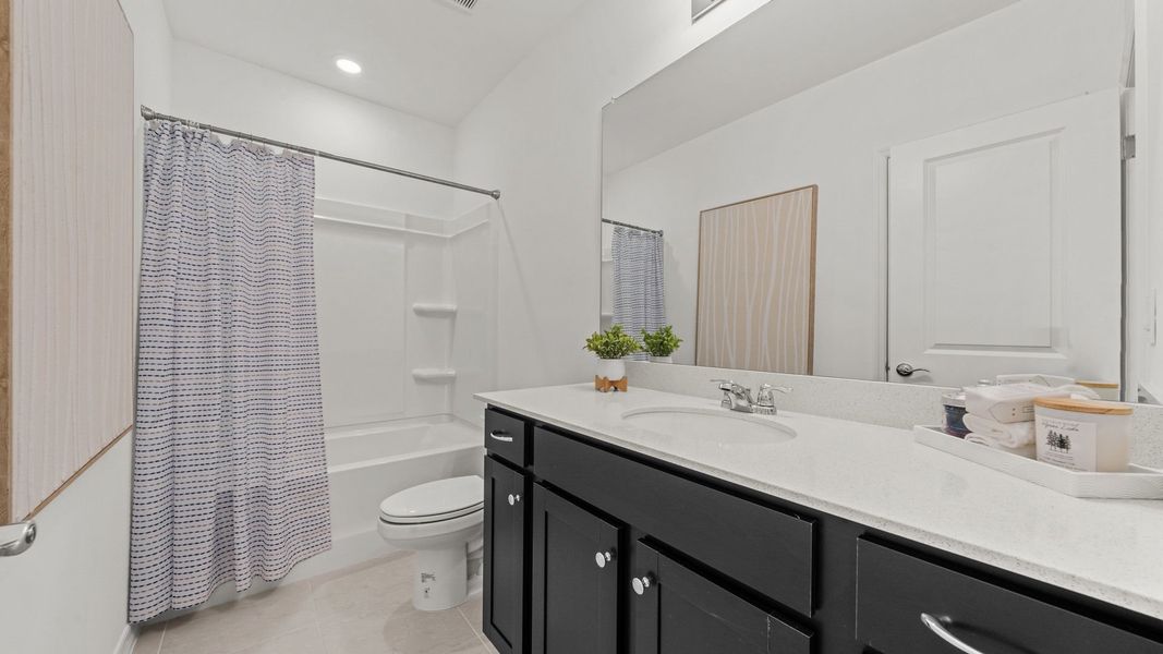 Furnished interior view inside a new home in Whispering Lakes, Lehigh Acres (Image 6). Furnished interior view inside a new home in Whispering Lakes, Lehigh Acres (Image 6).