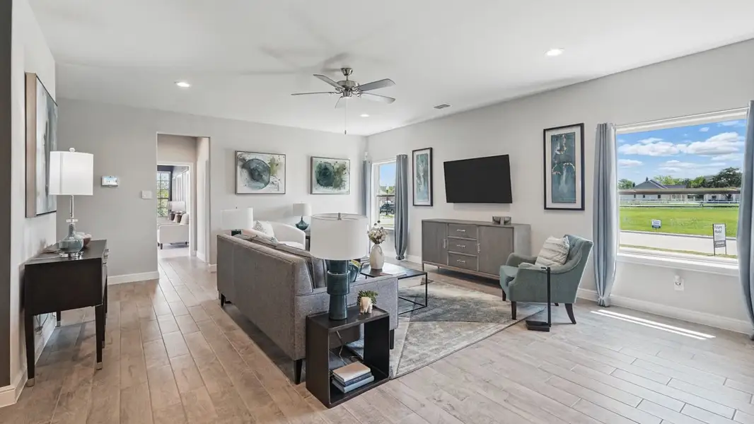 Representative furnished interior of a home built from the Garden Valley by D.R. Horton in Retta Estates, Mansfield (Image 15).