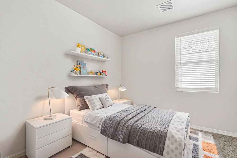 Furnished interior view inside a new home in Paseos Del Este, Horizon City (Image 4).