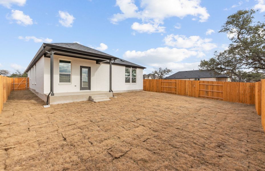 Exterior details and patio area of a home in Woodside, Georgetown (Image 4).