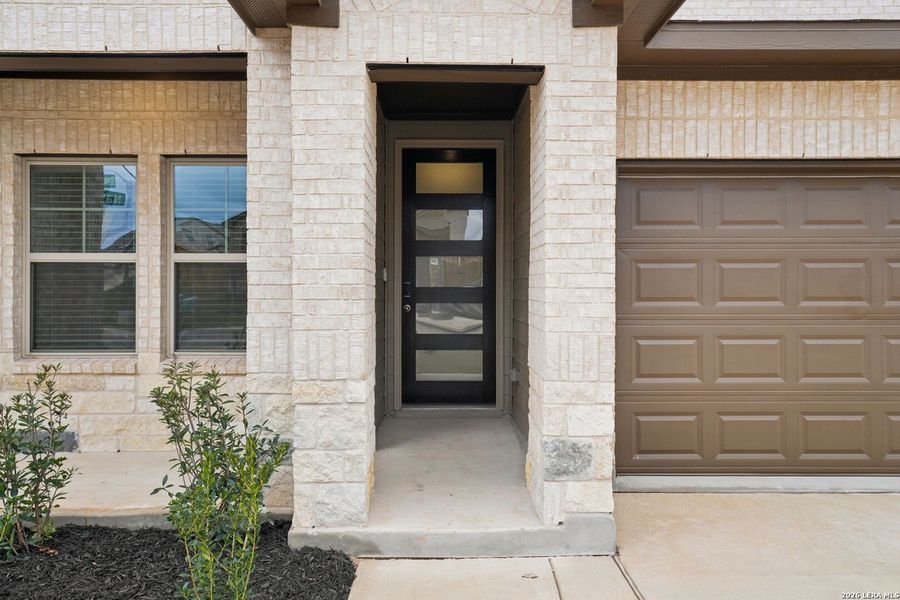 Exterior details and patio area of a home in Lark Canyon, New Braunfels (Image 24).