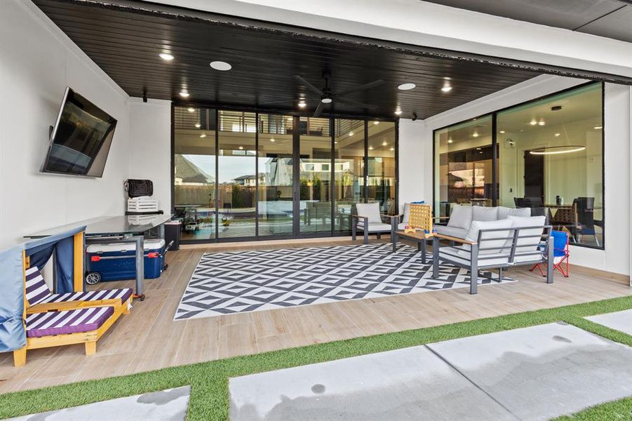 Exterior details and patio area of a home in , Frisco (Image 24).