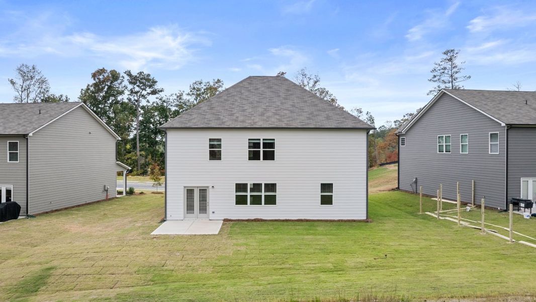 Representative exterior details of a home built from the HALTON by D.R. Horton in Lost Creek, Dallas (Image 3).
