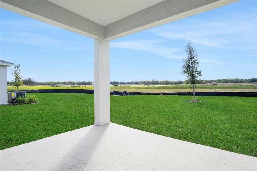 Exterior details and patio area of a home in Reserve at Hammock Oaks, Lady Lake (Image 19).