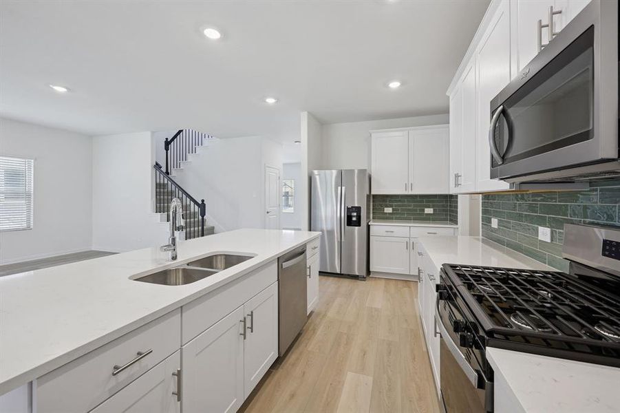 Photo is not of the actual home, but is an inspirational photo of builder’s model home and may depict options, furnishings, and/or decorator features that are not included. Photo is not of the actual home, but is an inspirational photo of builder’s model home and may depict options, furnishings, and/or decorator features that are not included.