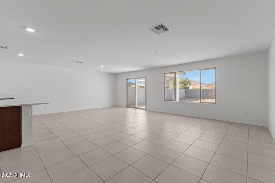 KBPHX_MIR_EntradadelOro-Lot26_8017-1200